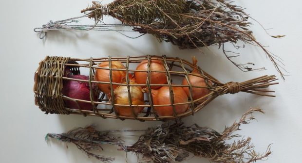 Example of a woven onion basket